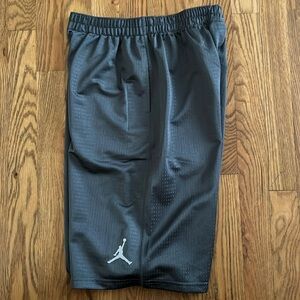 Nike Jordan Basketball Shorts Boys Youth Gray Large NWT